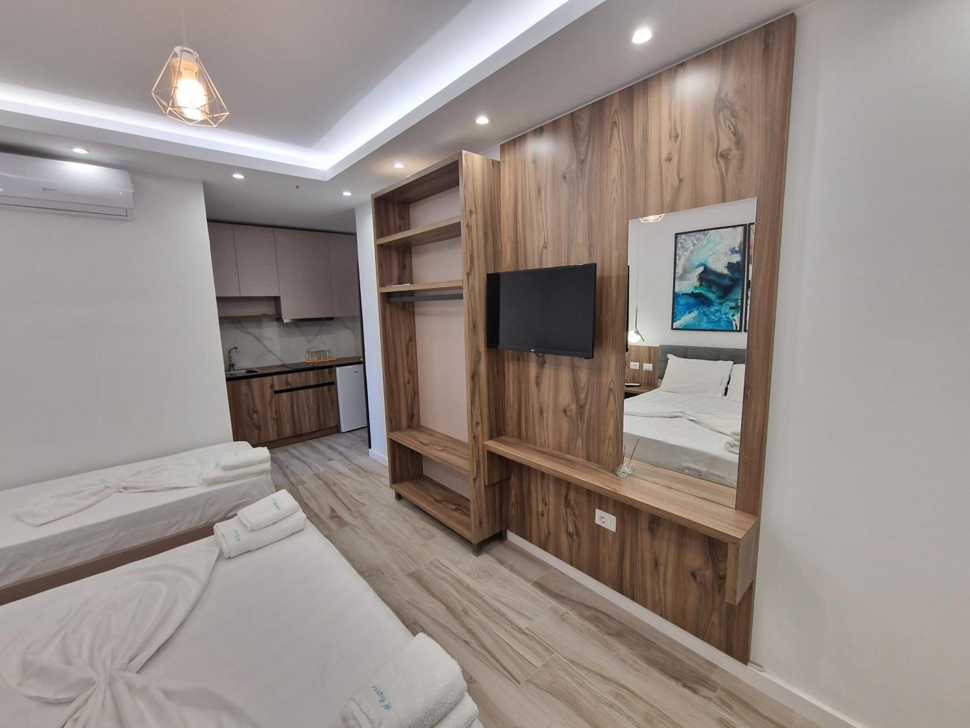 Joanna Suites Саранде Екстериор снимка