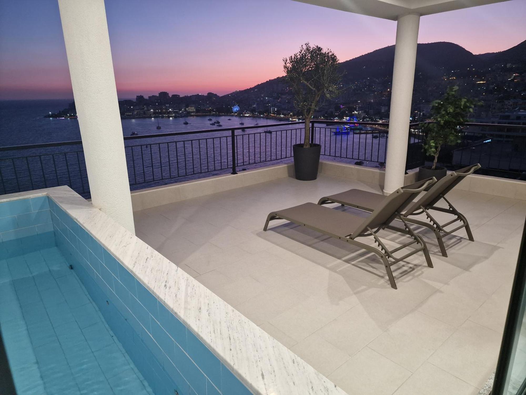 Joanna Suites Саранде Екстериор снимка