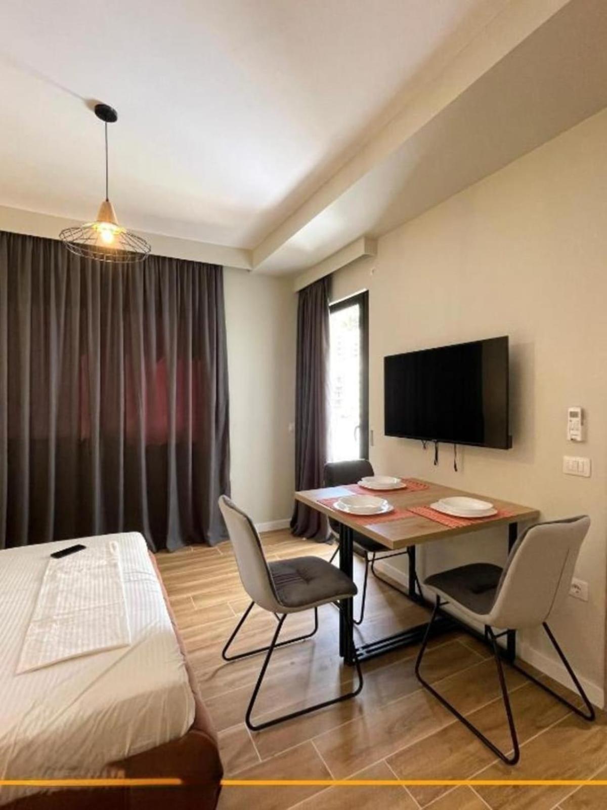 Joanna Suites Саранде Екстериор снимка
